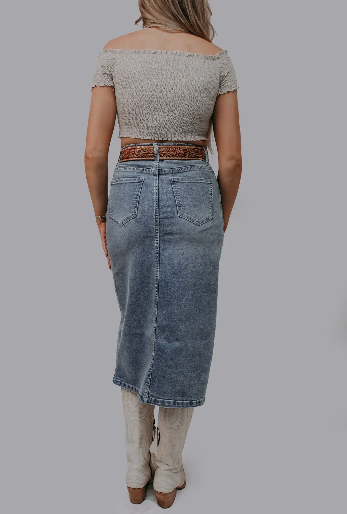 Horse Shoe Cutout Denim Skirt
