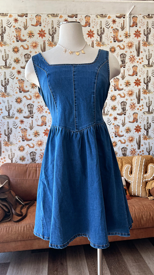 Open Back & Bow Dress