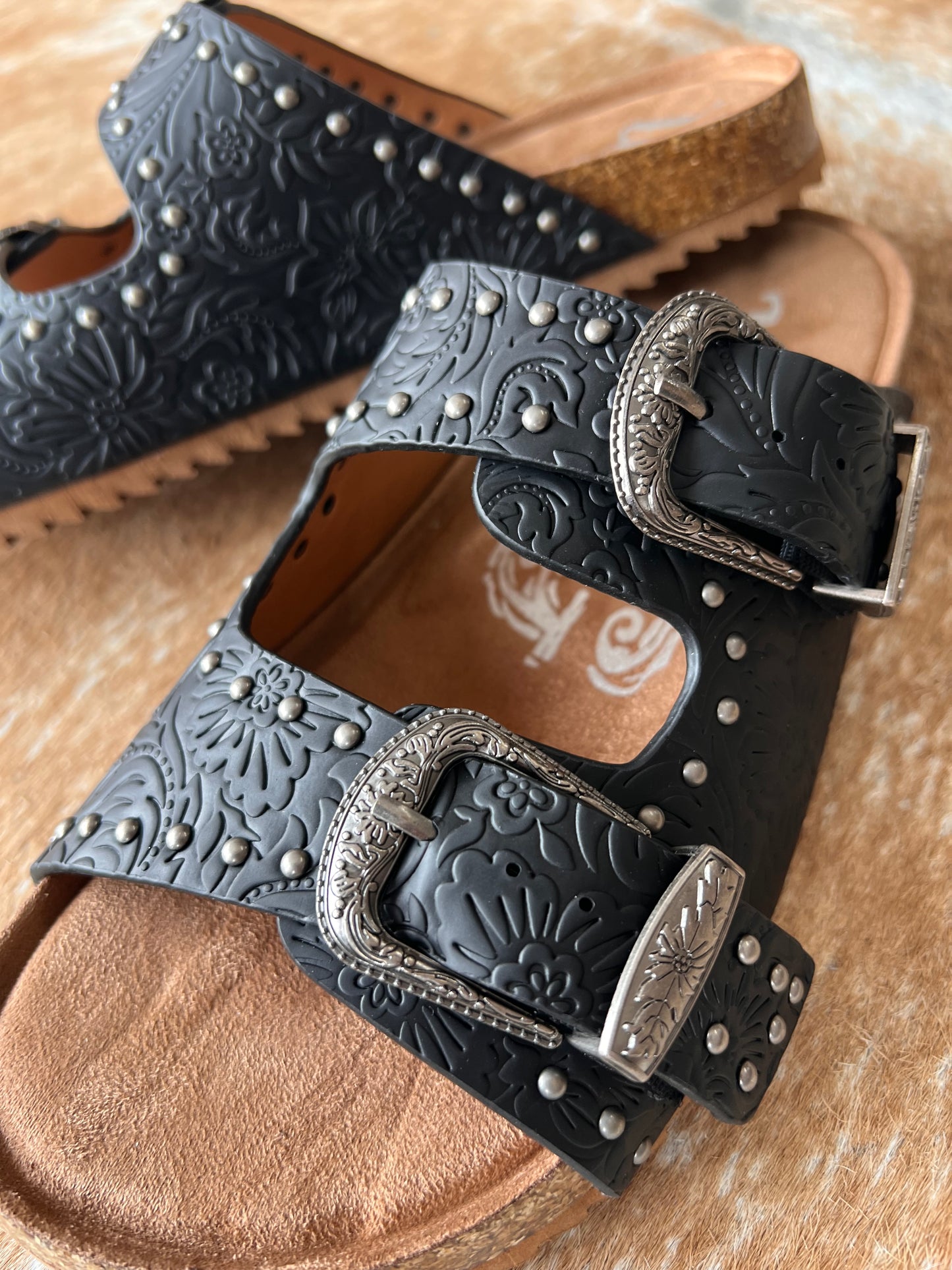 Midnight Very G Buckle Sandals