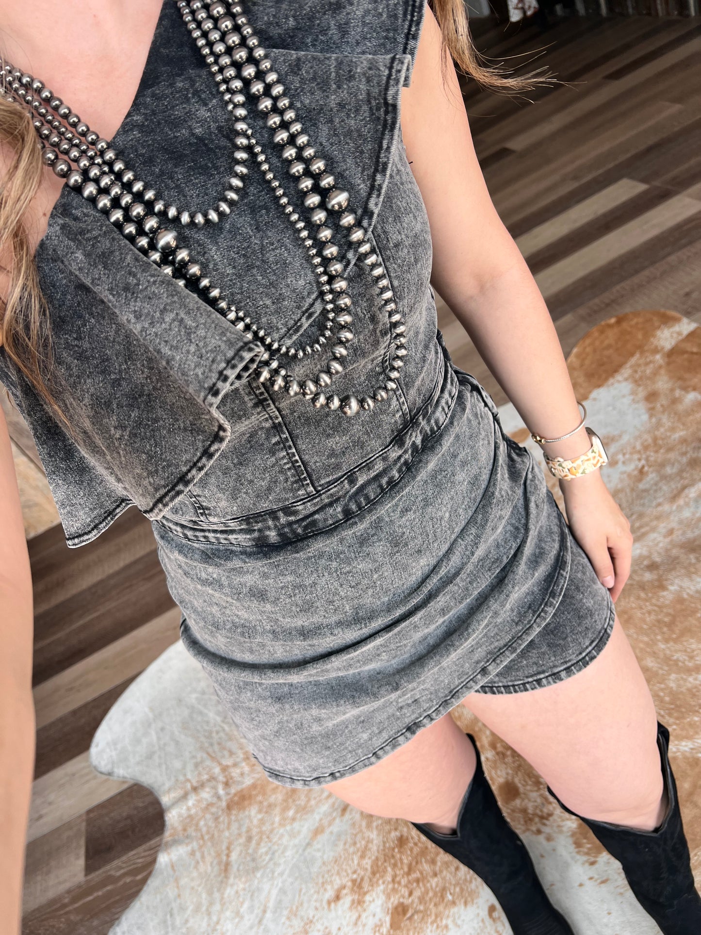 Pre-Order Restock (ETA April 17-23)The Black Denim Romper